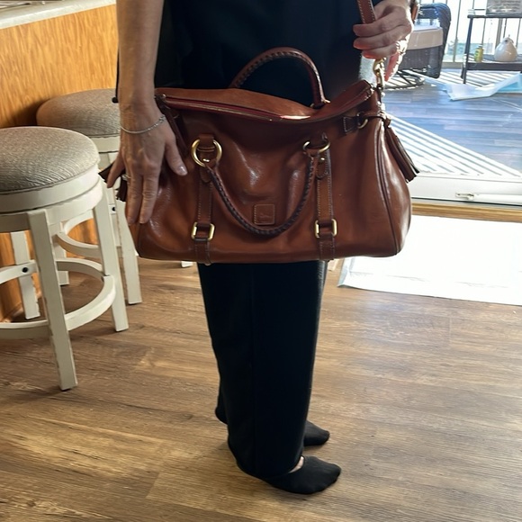 Dooney & Bourke Hand Bag - Picture 2 of 2